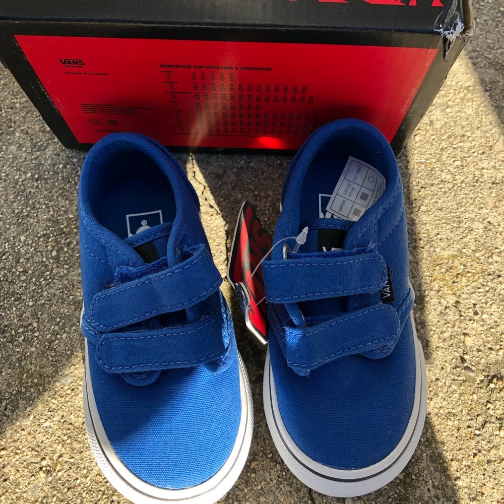 Toddler Boys Vans size 6.0